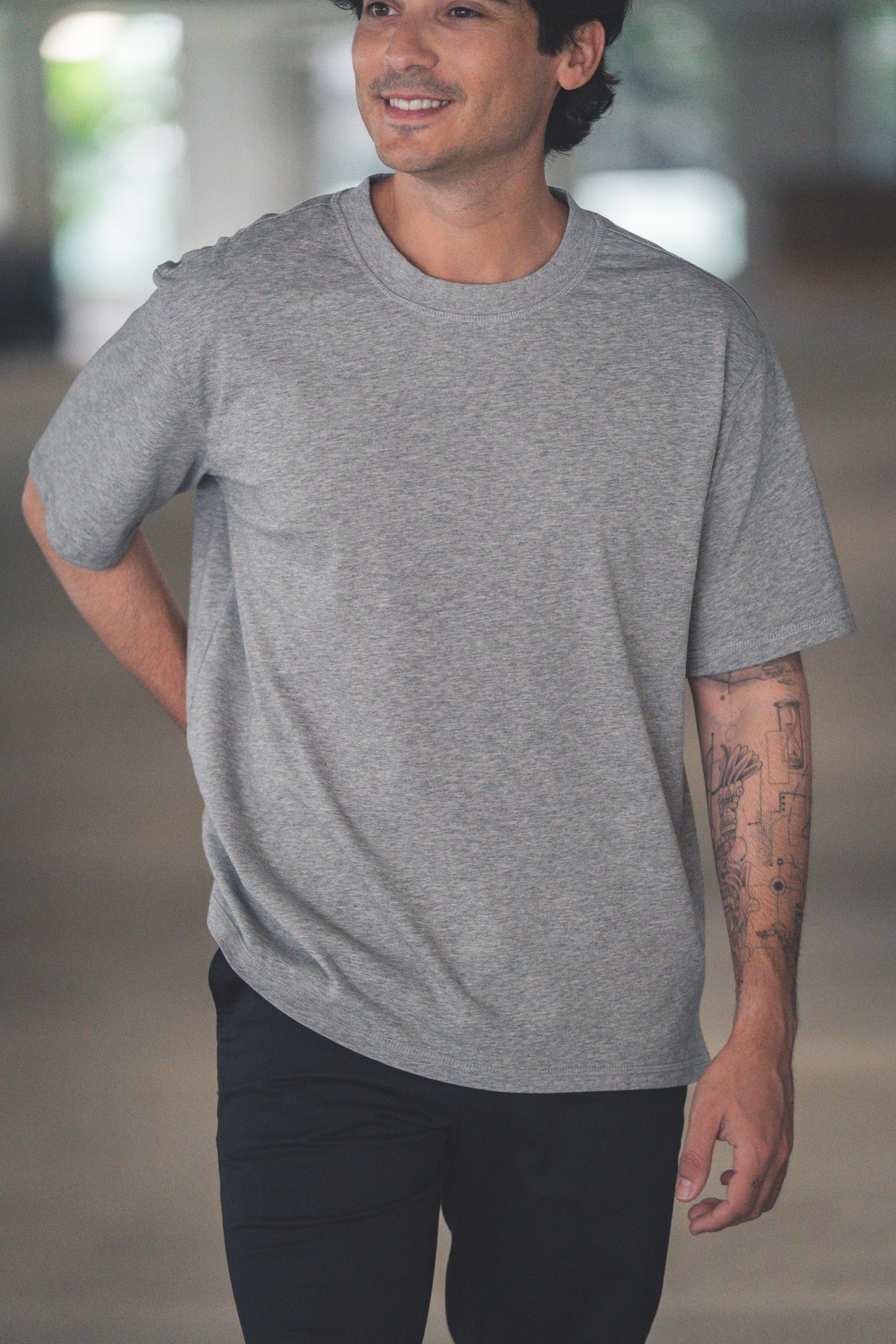 Core T-Shirt Loose Fit Heather Gray