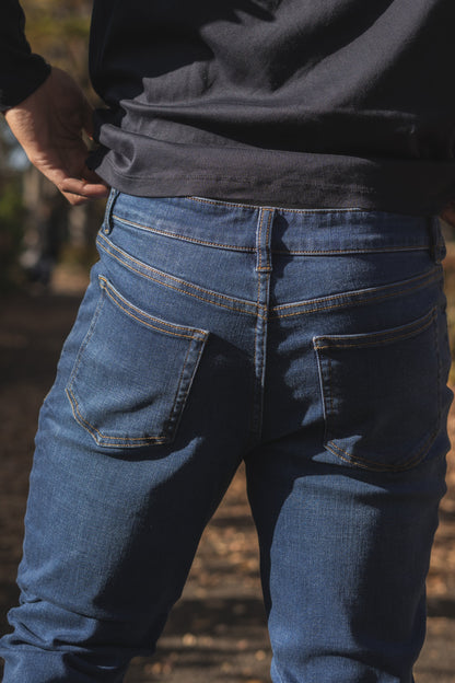 Core Extra Stretch Jeans Medium Wash
